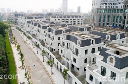 Ngói phẳng kiểu Pháp